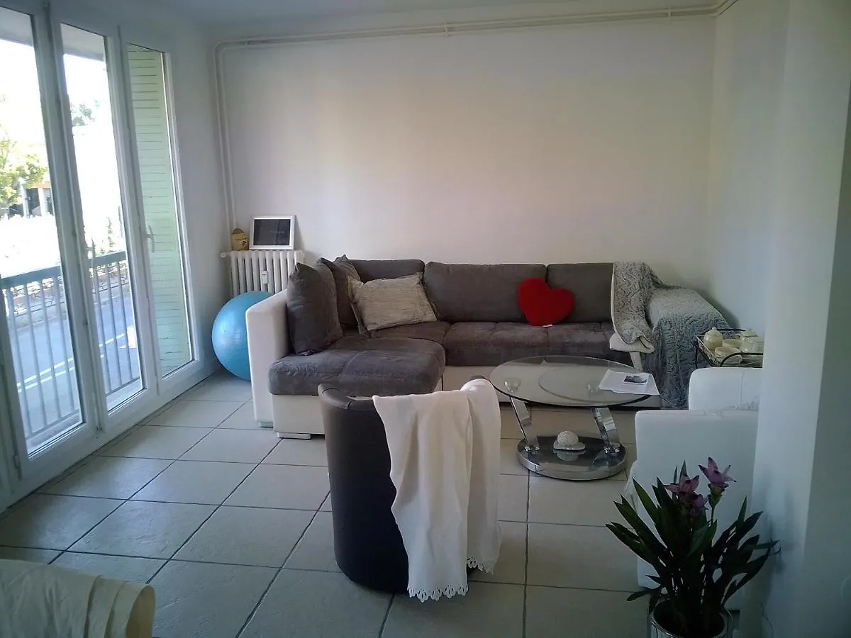 Apartmán Pont De L'Aube Avignon 0*,  Francie